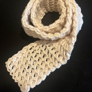 Elegant Cream Knit Scarf